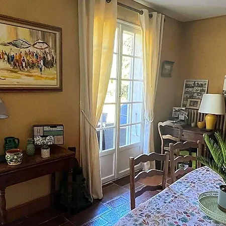 Hotel 4 Etoiles La Petite Troliere 4*