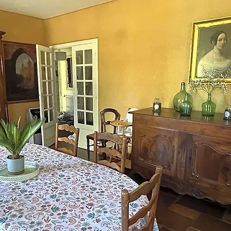 4 Etoiles La Petite Troliere