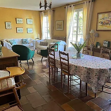 4 Etoiles La Petite Troliere Hotel Orval (Cher)